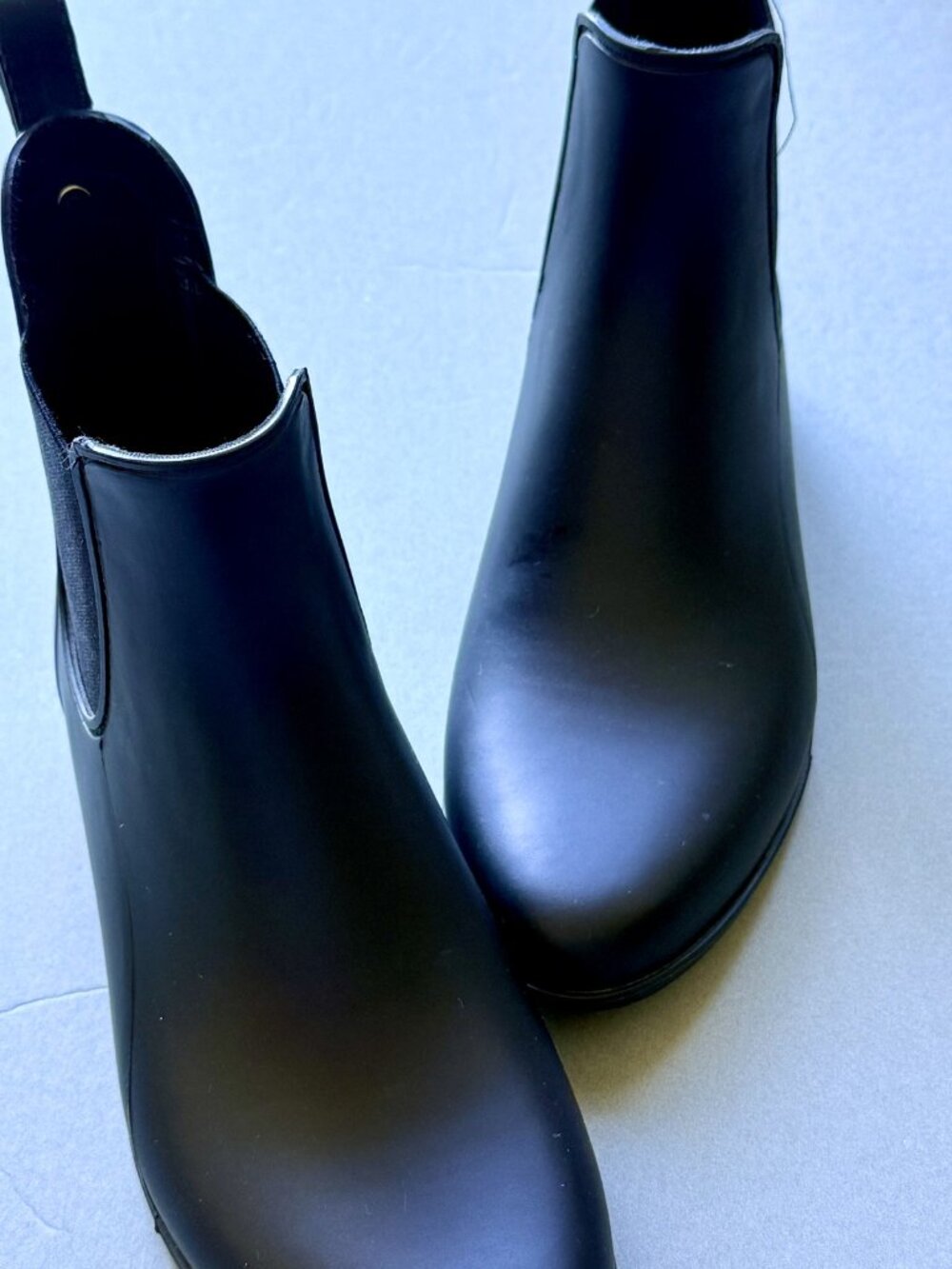 Sam Edelman Tinsley Matte Black Chelsea Rain Boot Ankle Bootie Size 8